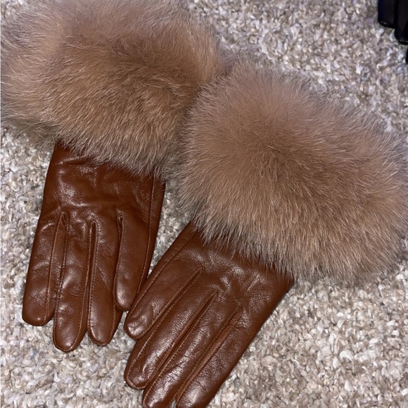 Leather glove with fur - Picture 4 of 4